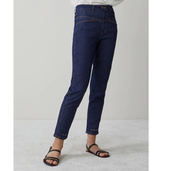 Jeans Womens IT 38 Pedal Pusher Dark Wash Blue Tapered Length Italy - Picture 1 of 12